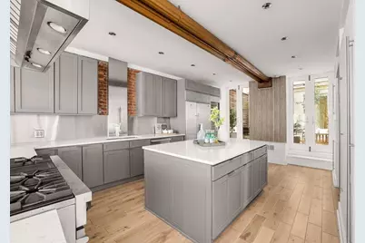 122 E 25th Street #2nd Floor, New York City, NY 10010 - Photo 4