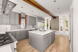 122 E 25th St, New York City, NY 10010 - Photo 4