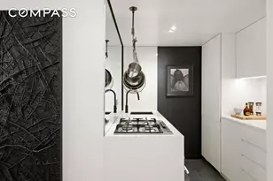 55 E 9th St, New York City, NY 10003 - Photo 4