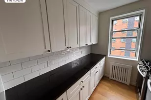 170 W 23rd St, New York City, NY 10011 - Photo 6