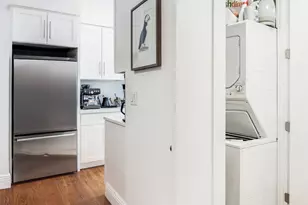 24-75 38th St, New York City, NY 11103 - Photo 4