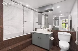 430 W 23rd St, New York, NY 10011 - Photo 14