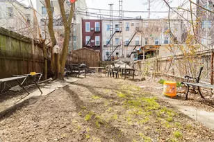 147 Diamond St, New York City, NY 11222 - Photo 20