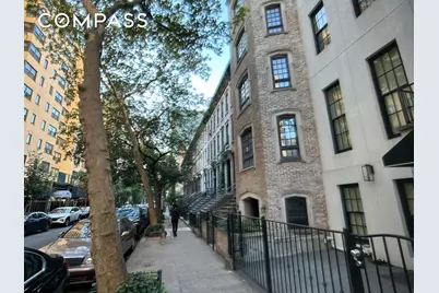 301 E 69th Street #14A, New York, NY 10021 - Photo 12