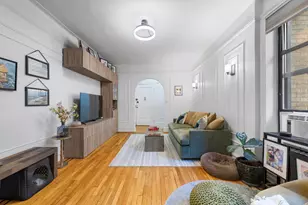 225 Bennett Ave, New York City, NY 10040 - Photo 2