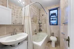 225 Bennett Ave, New York City, NY 10040 - Photo 8