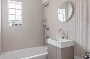 335 E 51st St, New York City, NY 10022 - Photo 10