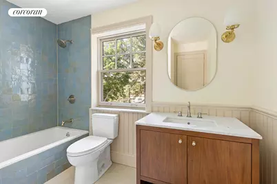 320 E 18th Street, New York City, NY 11226 - Photo 16