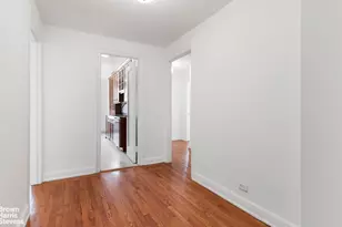 353 W 56th St, New York City, NY 10019 - Photo 6