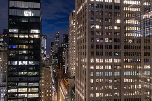 60 E 55th St, New York City, NY 10022 - Photo 6