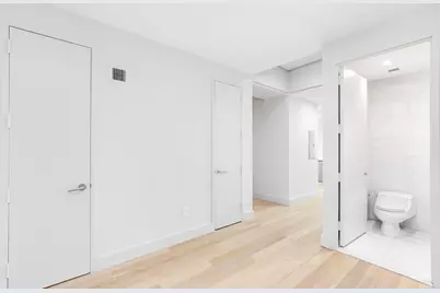 75 Wall Street #32R, New York City, NY 10005 - Photo 8