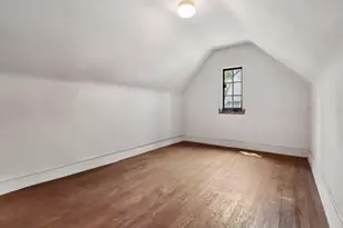 176-15 Croydon Rd, New York City, NY 11432 - Photo 34