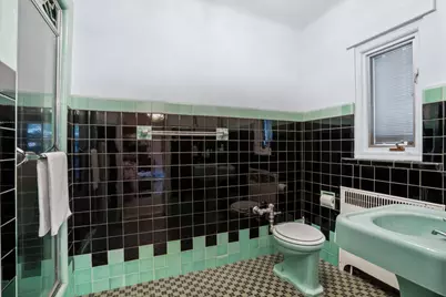 176-15 Croydon Road, New York City, NY 11432 - Photo 10