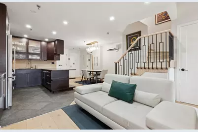 240 W 23rd Street #PHC, New York City, NY 10011 - Photo 10