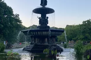 140 W 69th St, New York City, NY 10023 - Photo 14