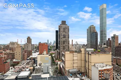 301 E 61st Street #17A, New York City, NY 10065 - Photo 4