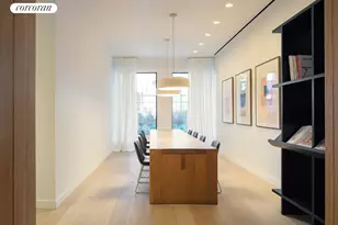 234 E 46th St, New York City, NY 10017 - Photo 12