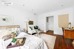 319 W 18th St, New York City, NY 10011 - Photo 2