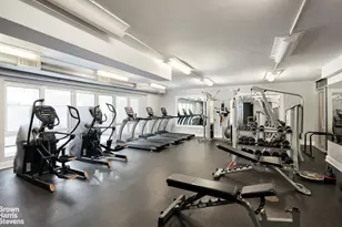 214 N 11th St, Brooklyn, NY 11211 - Photo 2