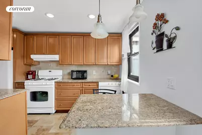 21-29 Utopia Parkway #UPSTAIRS, New York City, NY 11357 - Photo 1