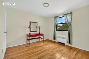 21-29 Utopia Pkwy, New York City, NY 11357 - Photo 4