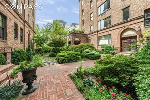 455 E 51st St, New York City, NY 10022 - Photo 14