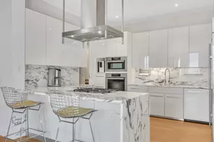 251 W 19th St, New York City, NY 10011 - Photo 6