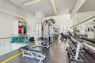 310 W 52nd St, New York City, NY 10019 - Photo 10