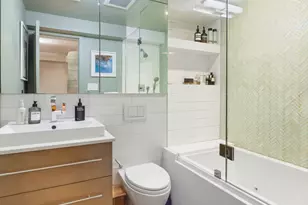 49 King St, New York City, NY 10014 - Photo 6