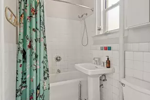 19 Fiske Pl, New York City, NY 11215 - Photo 4