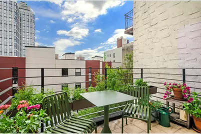 251 S 3rd Street #PHA, New York City, NY 11211 - Photo 10