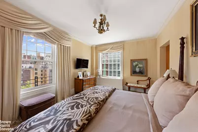 875 Park Avenue #8C, New York City, NY 10075 - Photo 10