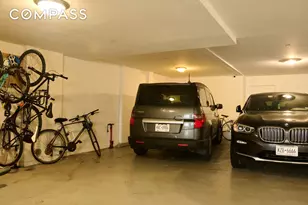 433 Warren St, New York City, NY 11217 - Photo 8