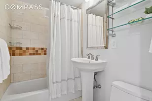 310 E 70th St, New York City, NY 10021 - Photo 8