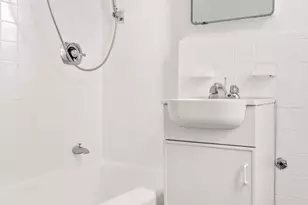 205 W 95th St, New York City, NY 10025 - Photo 8