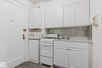 1478 E 28th Street #4Q, New York City, NY 11210 - Photo 10