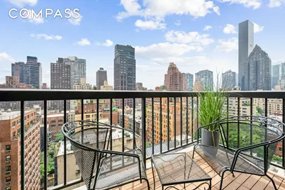 300 E 54th Street #15C, New York City, NY 10022 - Photo 4