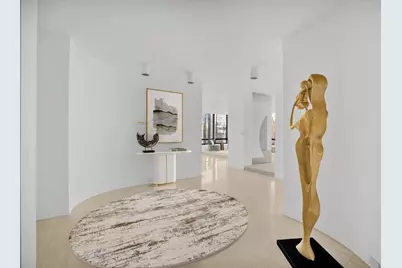 870 United Nations Plaza #28A, New York City, NY 10017 - Photo 10