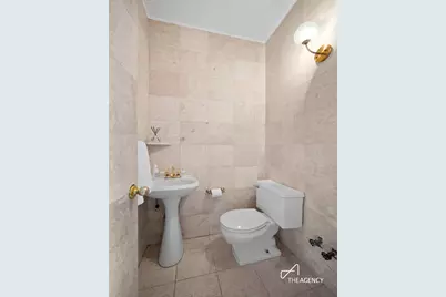 58 W 58th Street #20C, New York City, NY 10019 - Photo 16