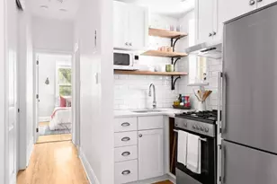 152 E 83rd St, New York City, NY 10028 - Photo 2