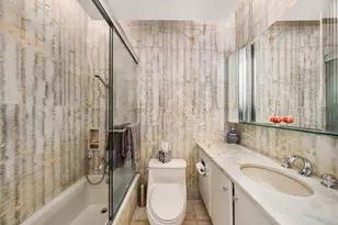 530 E 76th St, New York City, NY 10021 - Photo 10