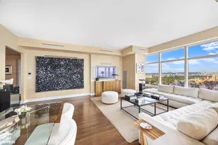 151 E 58th St, New York City, NY 10022 - Photo 2