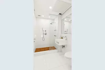 310 W 114th Street #3, New York City, NY 10026 - Photo 6