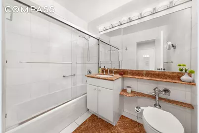 530 E 72nd Street #4F, New York City, NY 10021 - Photo 10