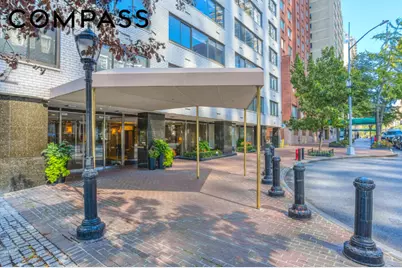 530 E 72nd Street #4F, New York City, NY 10021 - Photo 18