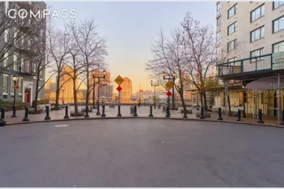 530 E 72nd Street #4F, New York City, NY 10021 - Photo 14