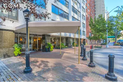 530 E 72nd Street #4F, New York City, NY 10021 - Photo 18