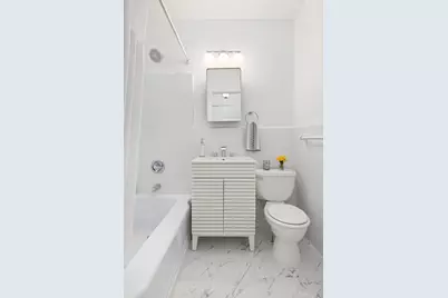 320 E 35th Street #2D, New York City, NY 10016 - Photo 6