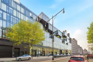 21-30 44th Dr, New York City, NY 11101 - Photo 20