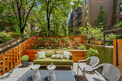 376 West Street #GB, New York City, NY 10014 - Photo 14
